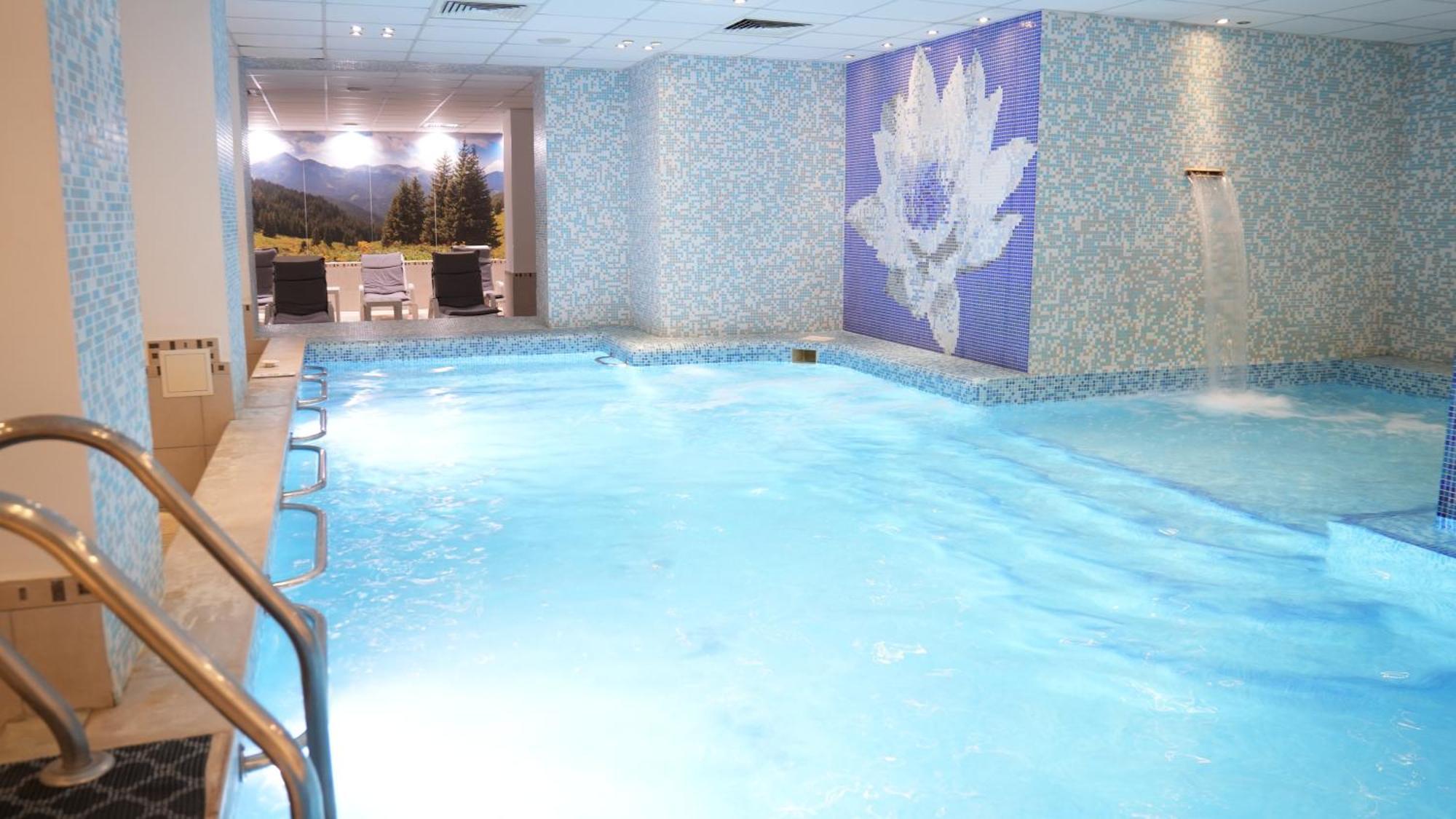 Hotel Balneo Comlex Medica Narechen Narechenski Bani Exteriér fotografie